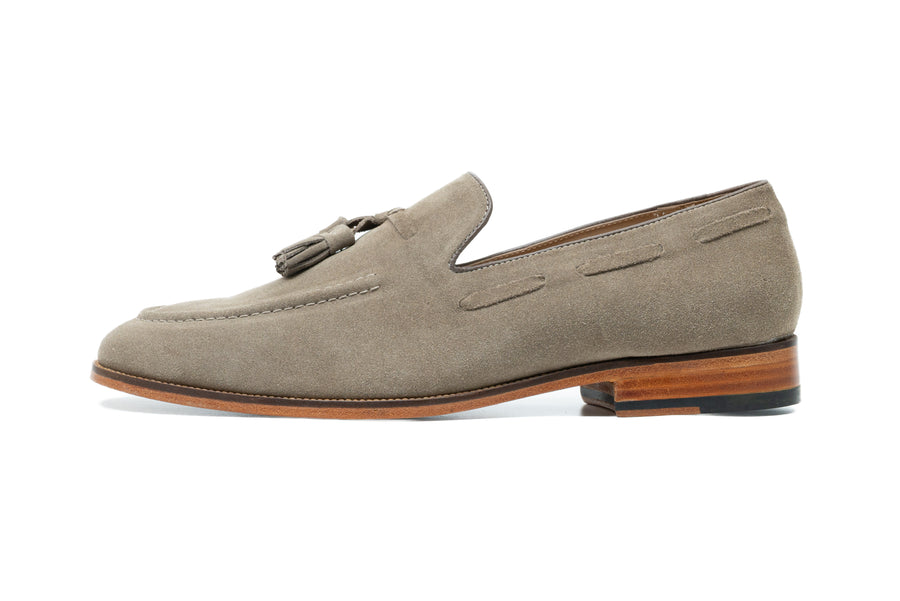 Tassel Loafers Taupe Suede | Handcrafted | 3DM Lifestyle display picture 1