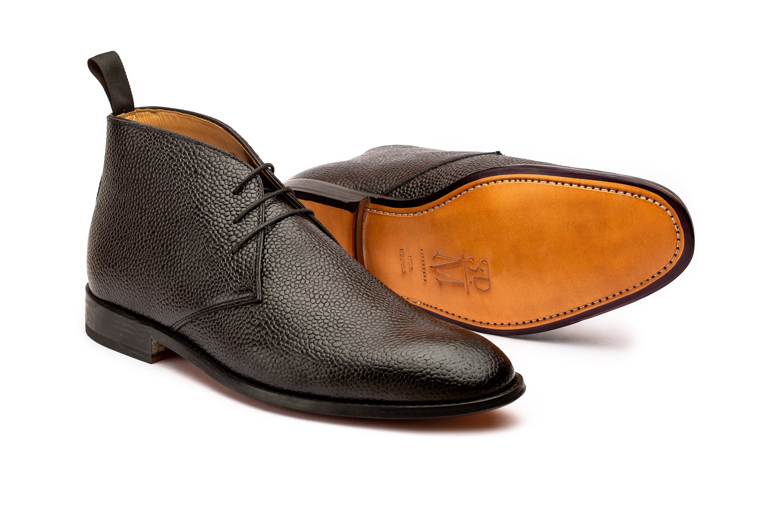 Chukka Boot Black Grain | Handcrafted Full-Grain Leather  display picture 1