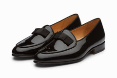 Patent pump with a discount grosgrain bow