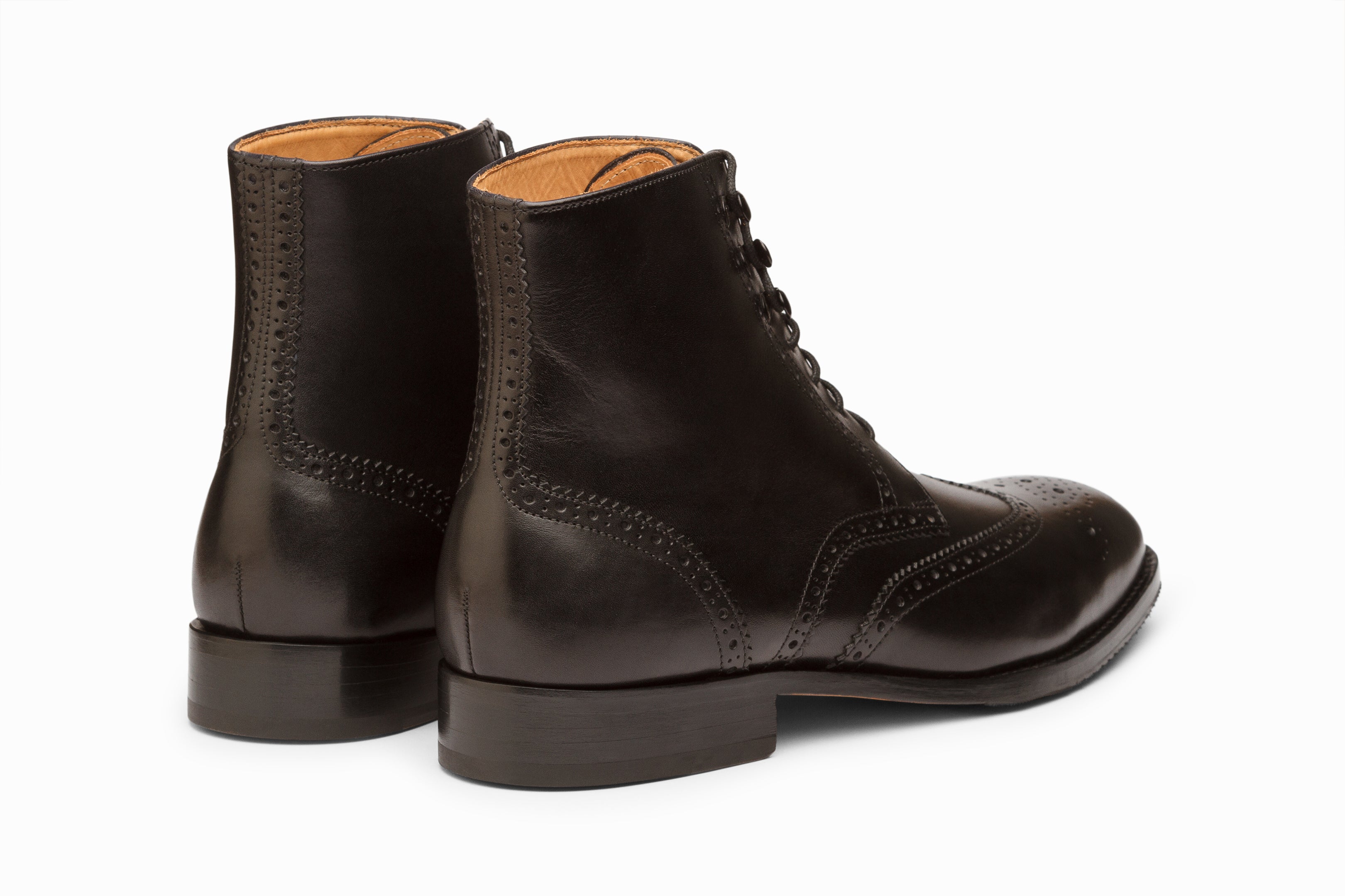 Wingtip Brogue Boot Black | Handcrafted Full-Grain Leather  display picture 2