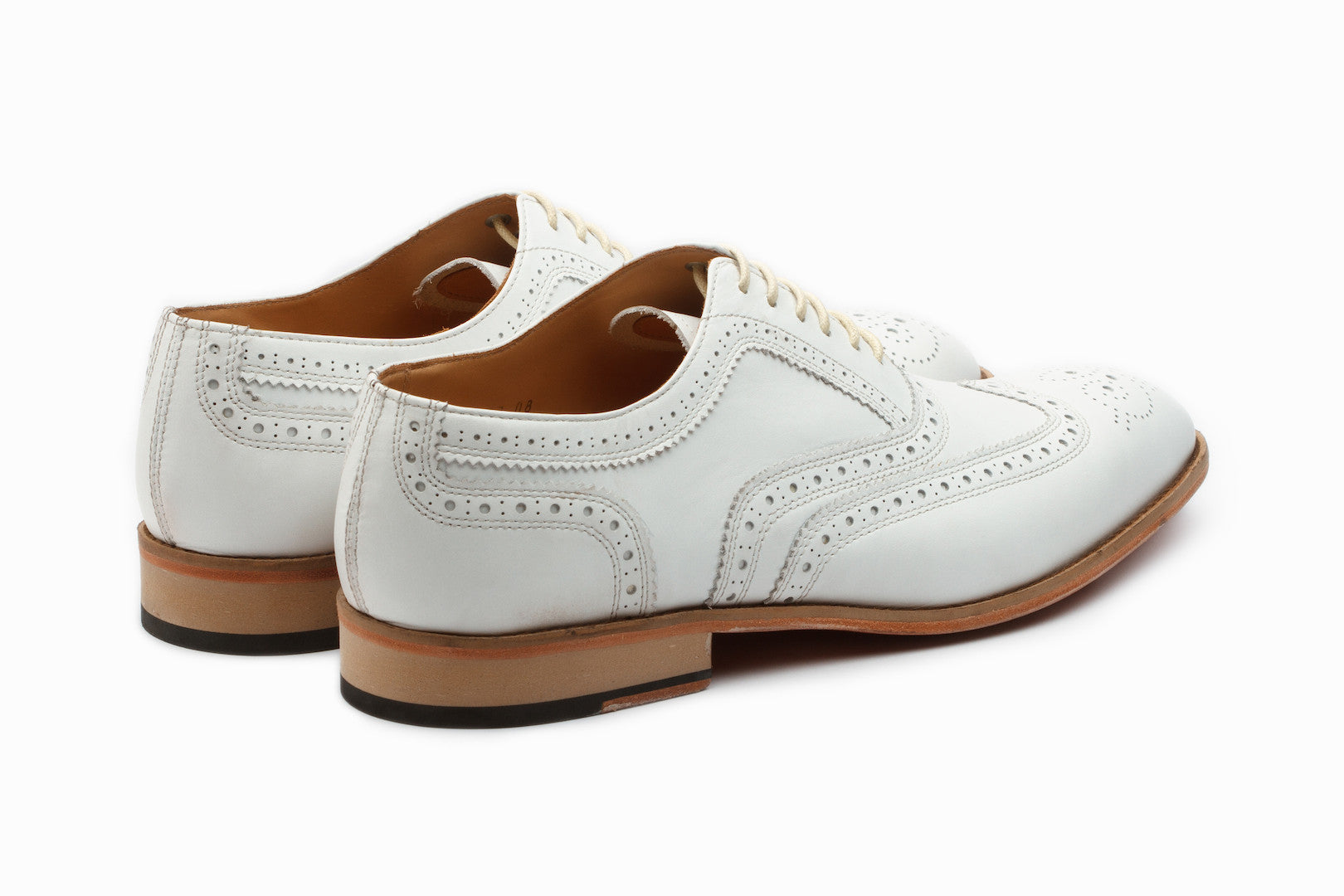 White Wingtip Oxford Shoes | Full Brogue